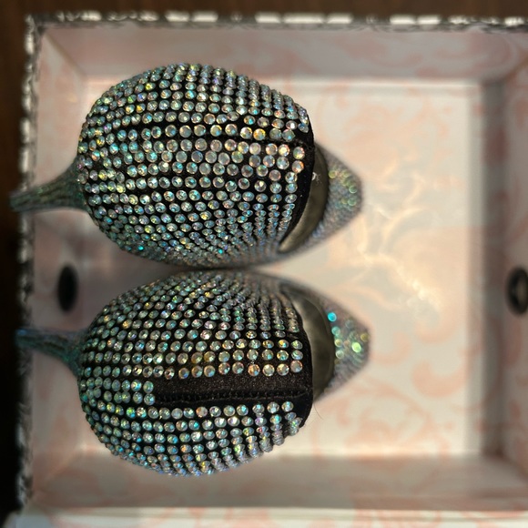 Iridescent Rhinestone Stacked Heels - Picture 4 of 8